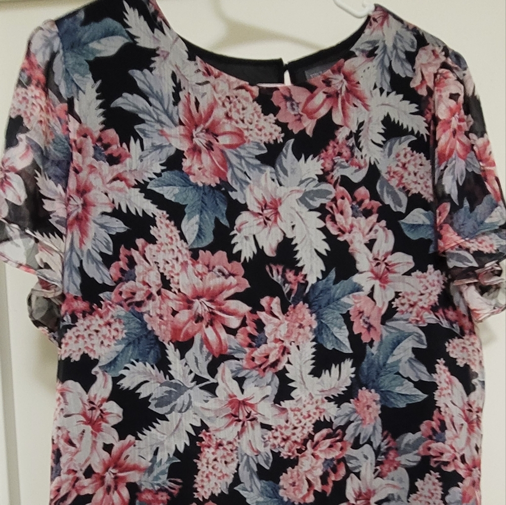 Vince Camuto Blouse